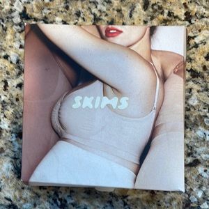 Skims maternity nursing sculpting bra size L/XL new in box